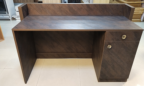 Wooden Finish Office Table
